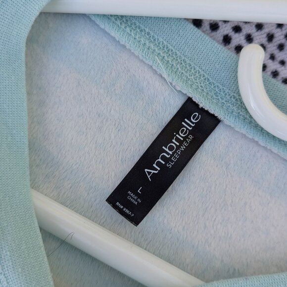 Ambrielle 2-piece Large Sweatshirt Sweatpant Blue Nordic Winter Pattern - Picture 2 of 4